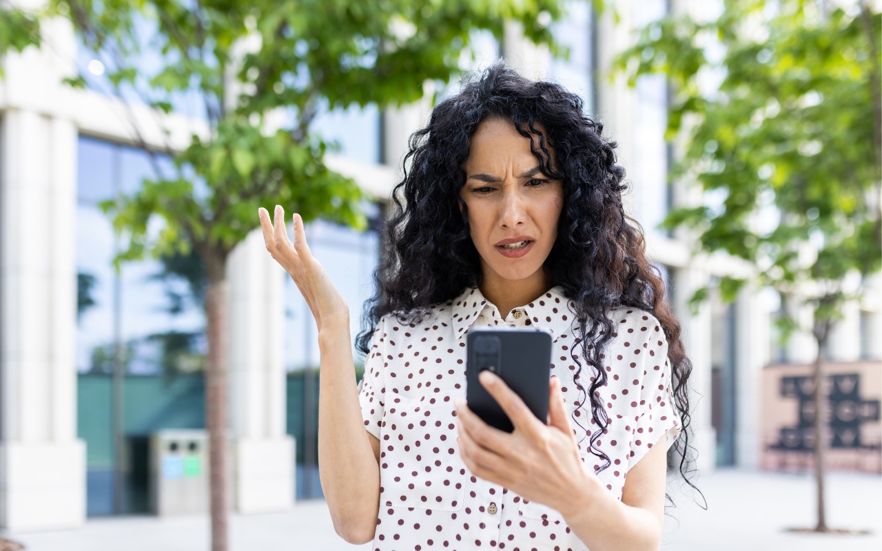 Featured image for “Losing Messages or Calls? Look in the Unknown Senders/Callers Filter”